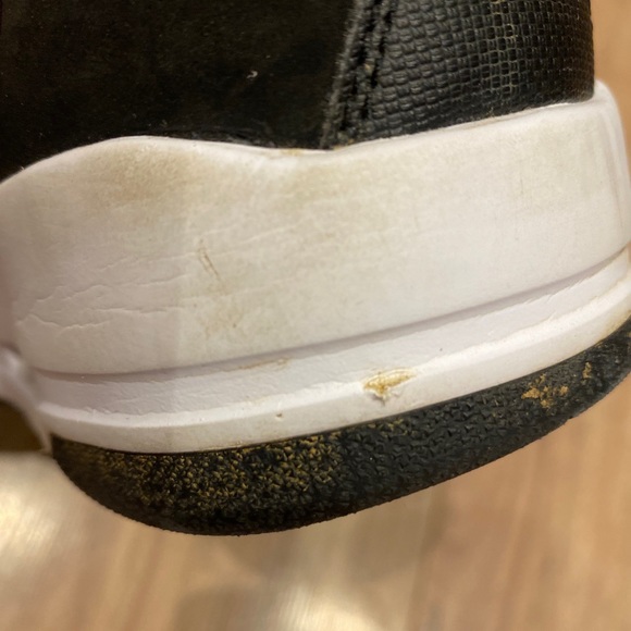 Air Jordan Courtside 23 Basketball Gym Red Black White Size 8 - Picture 6 of 12